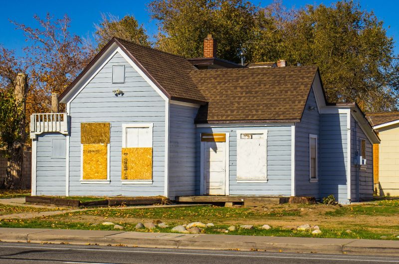 5 Steps to Buying a Foreclosed Home To Rent Out 
